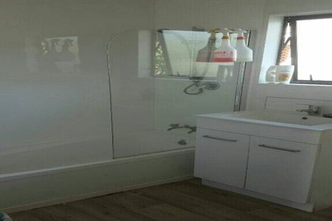 Photo of property in 1/226a Dominion Road, Red Hill, Papakura, 2110