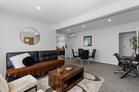 Photo of property in 71e Randwick Crescent, Moera, Lower Hutt, 5010