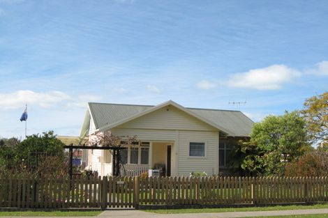 Photo of property in 11 King Street, Wairoa, 4108