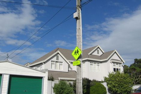 Photo of property in 47 Falkirk Avenue, Seatoun, Wellington, 6022