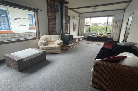 Photo of property in 115 Macandrew Road, South Dunedin, Dunedin, 9012