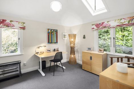 Photo of property in 15 Easdale Street, Kelburn, Wellington, 6012