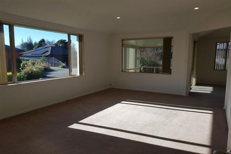 Photo of property in 2 Piper Lane, Beckenham, Christchurch, 8023