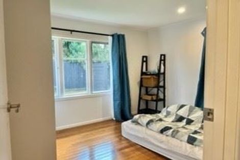 Photo of property in 10 Devon Street, Te Atatu South, Auckland, 0610