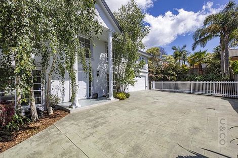 Photo of property in 34 Hugh Green Drive, Pinehill, Auckland, 0632