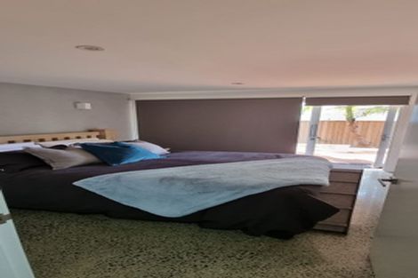 Photo of property in 2/83 Hinemoa Street, Birkenhead, Auckland, 0626