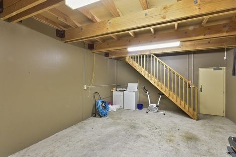 Photo of property in 6/11 Jack Conway Avenue, Manukau, Auckland, 2104