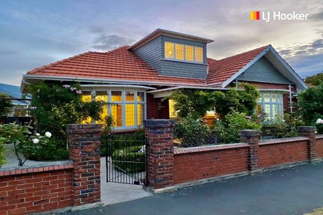 Photo of property in 42 Ings Avenue, Saint Clair, Dunedin, 9012