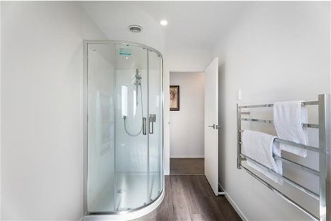 Photo of property in 2b Tokomaru Street, Orakei, Auckland, 1071