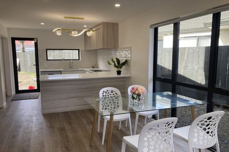 Photo of property in 4/3 Harris Road, Mount Wellington, Auckland, 1051