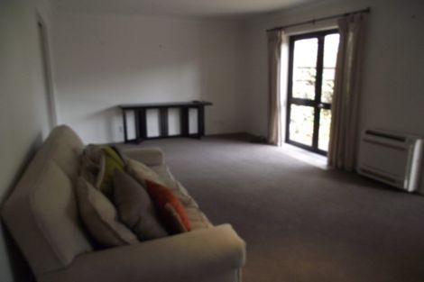 Photo of property in 2/76 Hamilton Avenue, Ilam, Christchurch, 8041