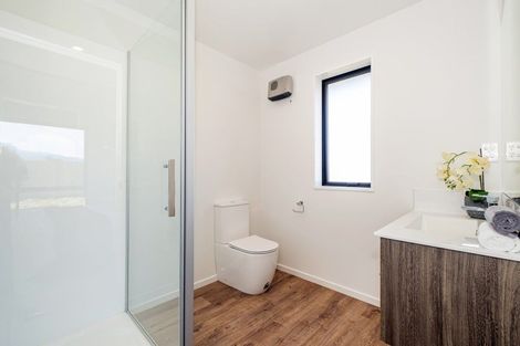 Photo of property in 5 Arrowsmith Drive, Clover Park, Auckland, 2019