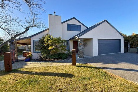 Photo of property in 67 Kings Drive, Wanaka, 9305