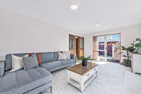 Photo of property in 1/5 Showgate Avenue, Sockburn, Christchurch, 8042