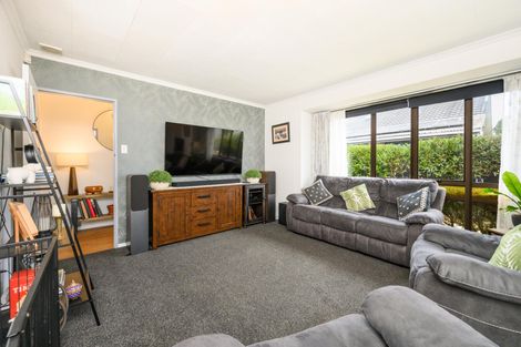 Photo of property in 83 Shamrock Street, Takaro, Palmerston North, 4412