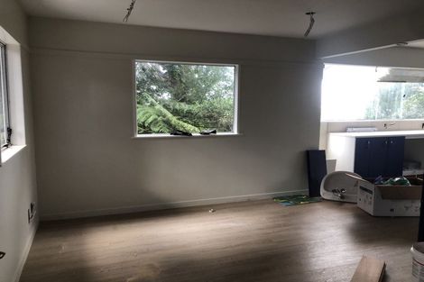 Photo of property in 30 Darcy Place, Massey, Auckland, 0614