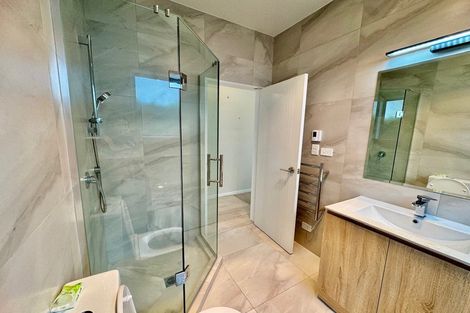 Photo of property in 42 Cresta Avenue, Beach Haven, Auckland, 0626