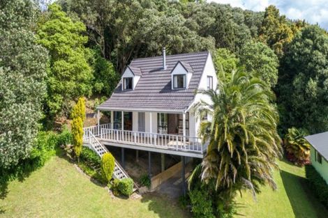 Photo of property in 338 Onemana Drive, Onemana, Whangamata, 3691