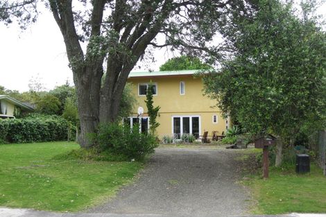 Photo of property in 5 The Circle, Manly, Whangaparaoa, 0930