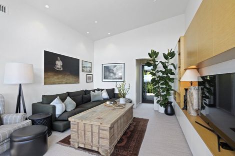 Photo of property in 330 Worsleys Road, Westmorland, Christchurch, 8025