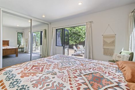 Photo of property in 21 Marine Parade, North New Brighton, Christchurch, 8083