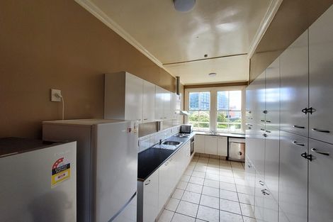 Photo of property in 48 Aurora Terrace, Kelburn, Wellington, 6012