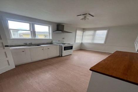 Photo of property in 35 Tobin Street, Pukekohe, 2120