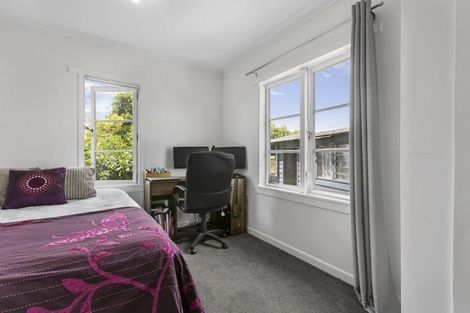 Photo of property in 34 Kelvin Road, Papakura, 2110