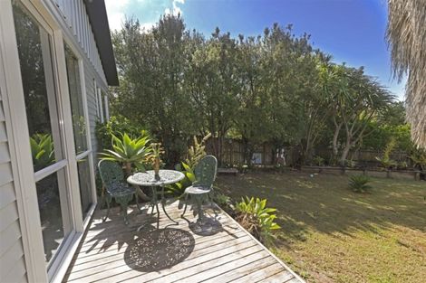 Photo of property in 57 Nui Mana Place, Te Atatu South, Auckland, 0610