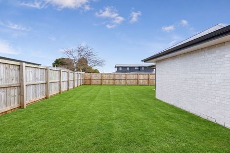 Photo of property in 20 Boyce Crescent, Cambridge, 3434