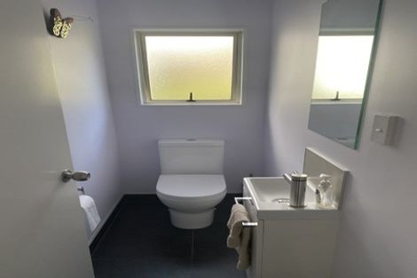 Photo of property in 15c Sarona Avenue, Glen Eden, Auckland, 0602