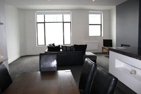 Photo of property in 2/49 Bond Street, Dunedin Central, Dunedin, 9016