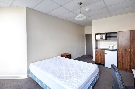 Photo of property in 5c Anzac Avenue, Dunedin Central, Dunedin, 9016