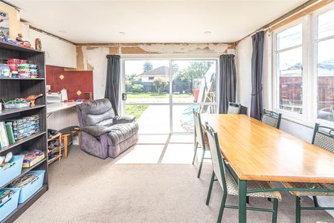 Photo of property in 43 Cornfoot Street, Castlecliff, Whanganui, 4501