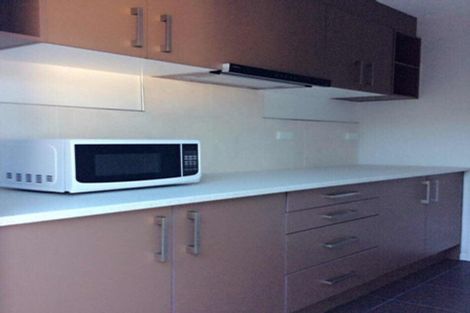 Photo of property in 16 Lomas Way, Albany, Auckland, 0632