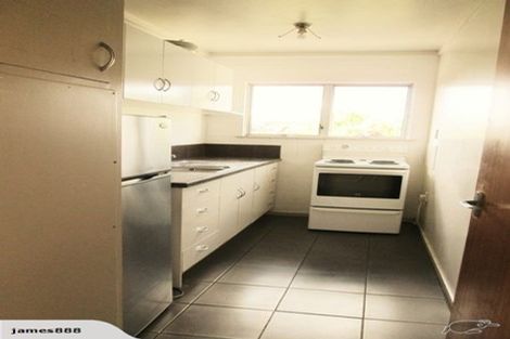 Photo of property in 20 Haseler Crescent, Howick, Auckland, 2014