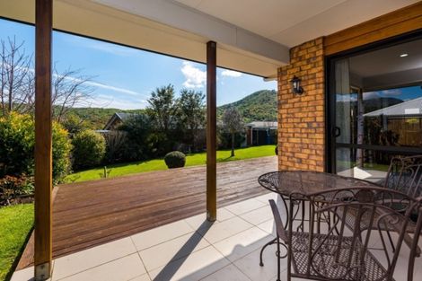 Photo of property in 7 Glentui Place, Waikawa, Picton, 7220