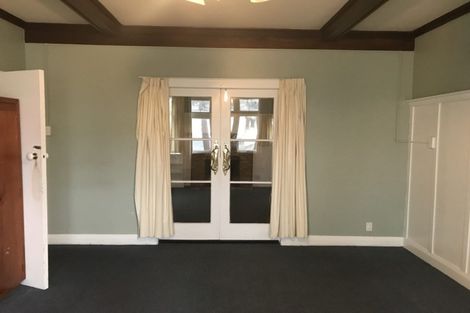 Photo of property in 7a Hawker Street, Mount Victoria, Wellington, 6011