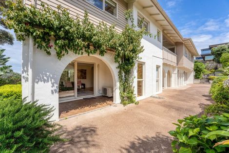 Photo of property in 913 Beach Road, Waiake, Auckland, 0630