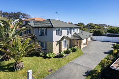 Photo of property in 6 Coral Court, Gulf Harbour, Whangaparaoa, 0930