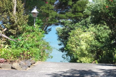 Photo of property in 40 Brigantine Drive, Beach Haven, Auckland, 0626