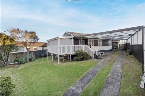 Photo of property in 35 Kindergarten Drive, Conifer Grove, Takanini, 2112