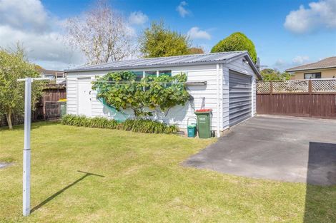 Photo of property in 13 Cromwell Drive, Fitzroy, Hamilton, 3206