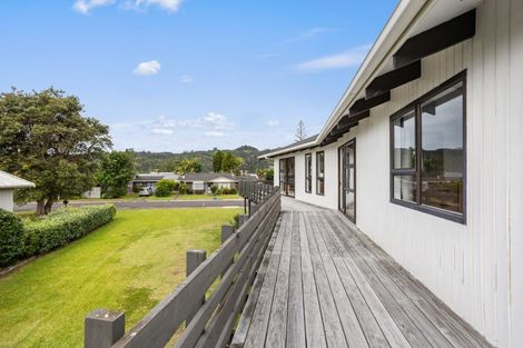 Photo of property in 81 Catherine Crescent, Whitianga, 3510