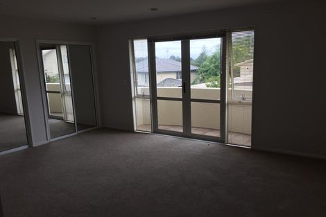Photo of property in 7 Gillett Place, Botany Downs, Auckland, 2014