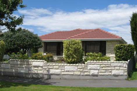 Photo of property in 7 Epping Place, Burnside, Christchurch, 8053