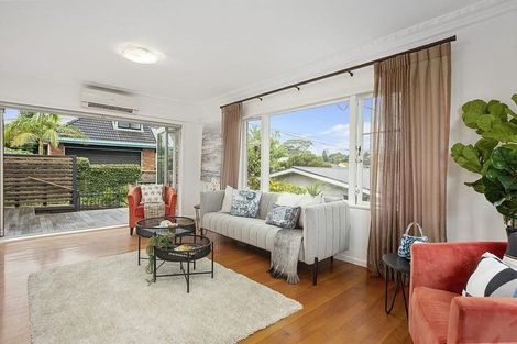 Photo of property in 1/2a Dallinghoe Crescent, Milford, Auckland, 0620