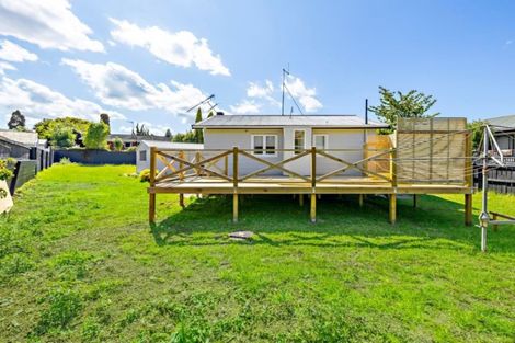 Photo of property in 51 Weymouth Road, Manurewa, Auckland, 2102
