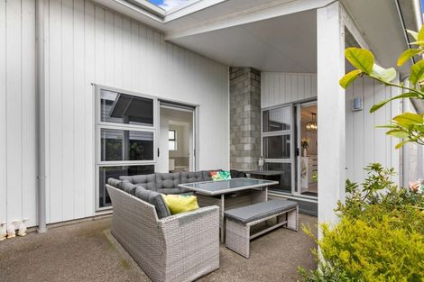 Photo of property in 9 Pimelea Street, Papamoa Beach, Papamoa, 3118