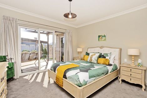 Photo of property in 9 Barker Place, Waikiwi, Invercargill, 9810